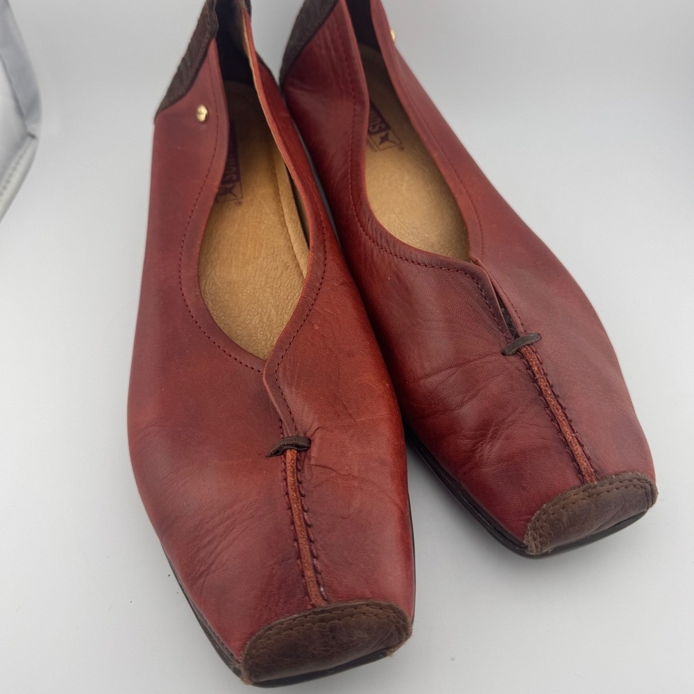 Pikolinos Red Leather Square Toe Wedge Pumps Embossed Suede Heel EU 39 US 8.5-9